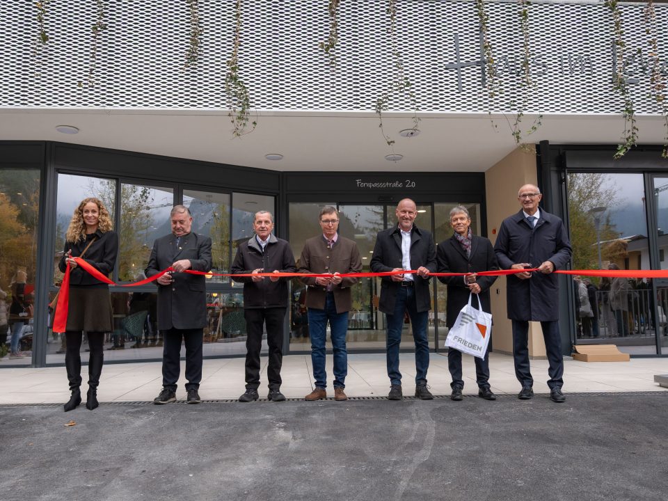 PM_SchlüsselübergabeHausimLeben_17102025_Band